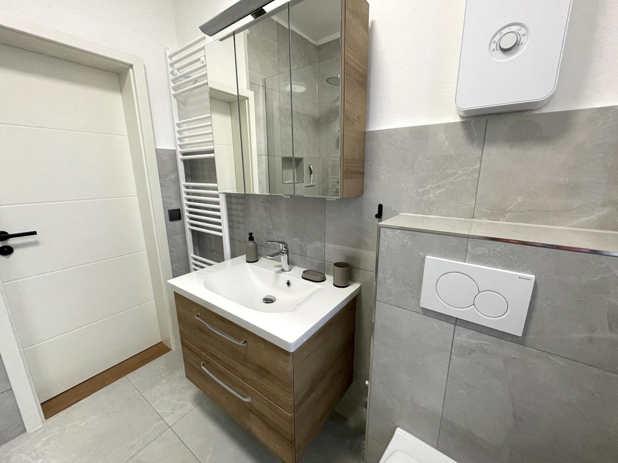 Urbansuites - Stylish Apartments I Koblenz Center I Kitchen I Up To 115M2 Eksteriør billede